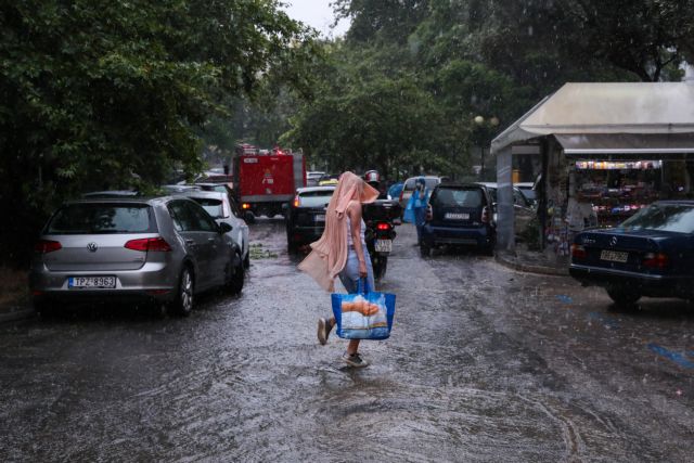 Καιρός: Βροχές και καταιγίδες σε αρκετές περιοχές της Αττικής