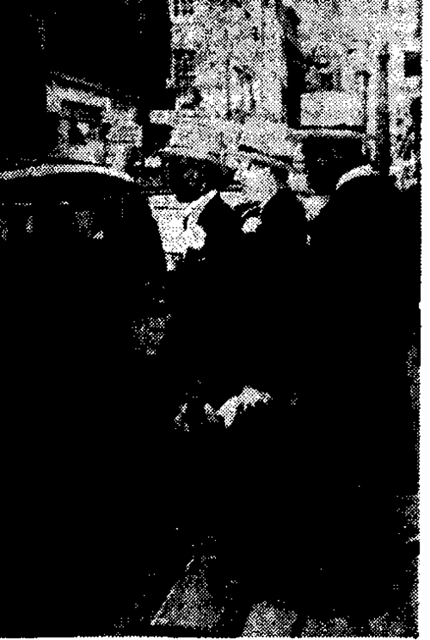 ΟΔΟΚΑΘΑΡΙΣΤΑΙ ΕΓΙΝΑΝ ΛΟΡΔΟΙ