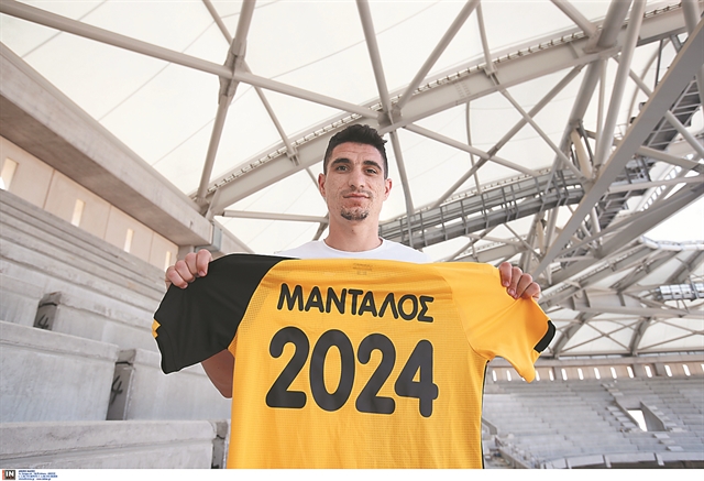 Πώς έμεινε ο Μάνταλος στην ΑΕΚ