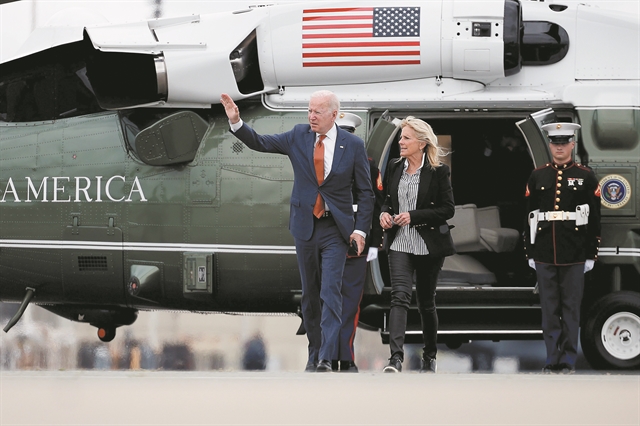 Με «επικίνδυνη αποστολή» να σώσει τη Δύση