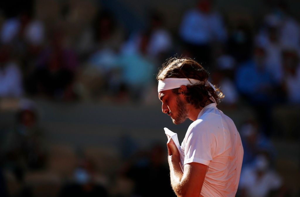 «Λιοντάρι» ο Τσιτσιπάς αλλά ο Τζόκοβιτς πήρε το Ρολάν Γκαρός με μυθική ανατροπή (3-2)