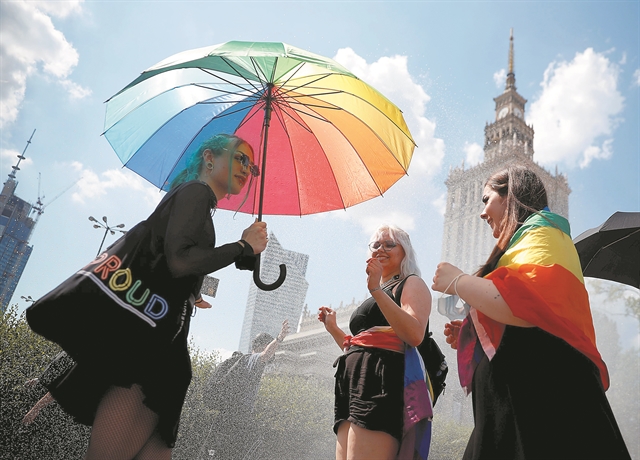 Κήρυξαν πόλεμο εναντίον της ΛΟΑΤΚΙ+ κοινότητας