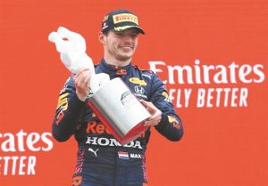 Φερστάπεν: Πιθανή η αποχώρηση του το 2028