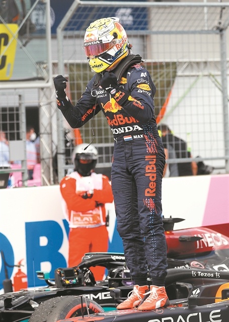 Μαξ, ο αήττητος!