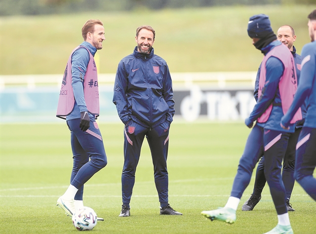 Η «ποδοσφαιρική μετάλλαξη» κυριεύει την Αγγλία