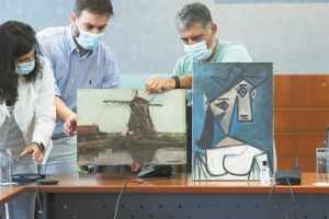 Το βούλευμα και το πόρισμα πριν από την επιστροφή