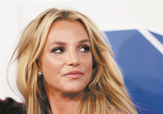 Εχασε και αυτή τη μάχη με τον πατέρα της