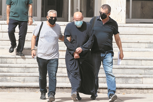 «Μη φοβάστε, μιλήστε!»