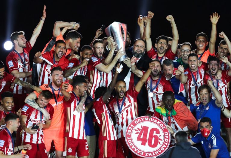 Ολυμπιακός: 11 χρόνια Βαγγέλης Μαρινάκης | tanea.gr Ολυμπιακός: 11 χρόνια Βαγγέλης Μαρινάκης | tanea.gr