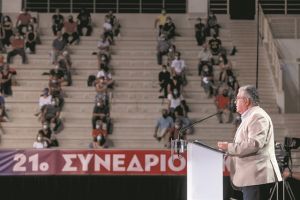 Επιστροφή και στον διεθνισμό