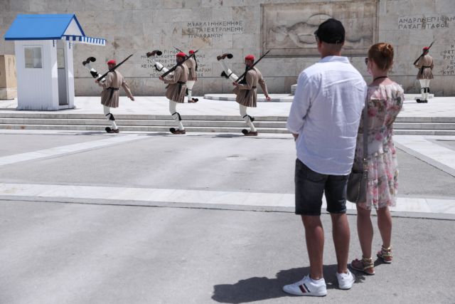 ΕΟΤ: Διαθέσιμα στους τουρίστες τα διαγνωστικά κέντρα μέσω Visit Greece App