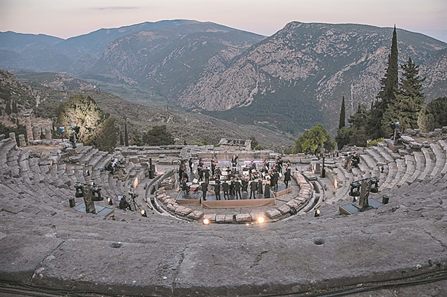2 εκατ. θεατές για την «Εβδόμη» με τον Θεόδωρο Κουρεντζή