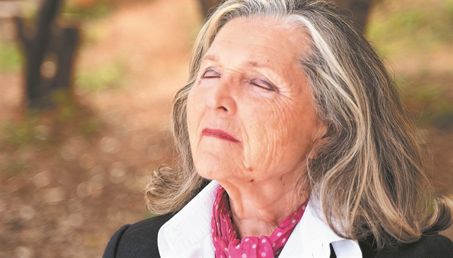 Λυδία Καρρά