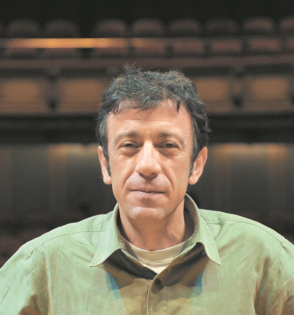 «Δείξε μου έναν ευτυχισμένο άνθρωπο»