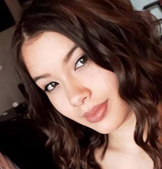 Γλυκά Νερά: Γιατί θέλουν να αλλάξουν τη φωτογραφία στον τάφο της Καρολάιν