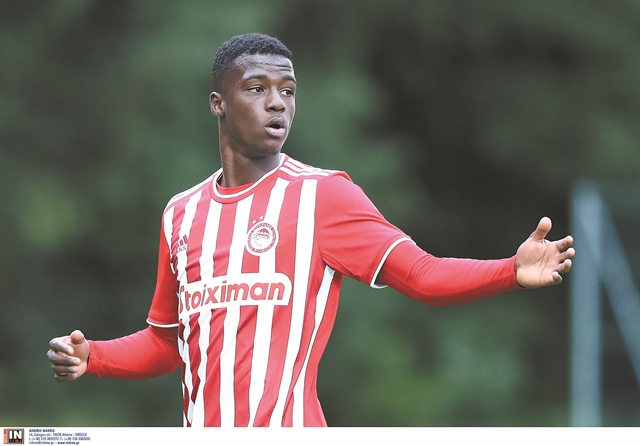 Ενα παιδί μετράει τα άστρα