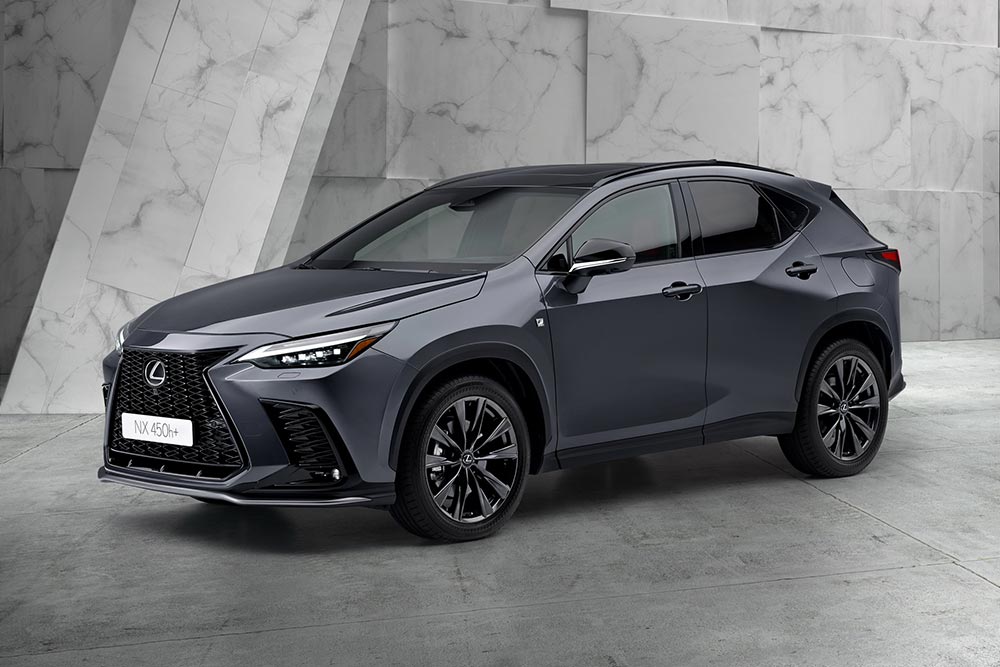 Το νέο NX της Lexus αλλάζει πρόσωπο και γίνεται φουλ υβριδικό
