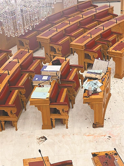 Ετσι σώθηκαν οι μητροπολίτες