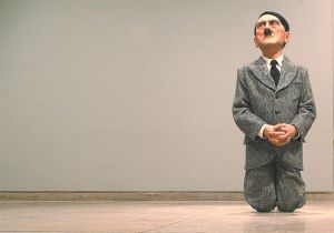 Χίτλερ, ο «Αγών μου»: Ιστορικοποιώντας το Κακό, αποδομώντας τα ψέματα