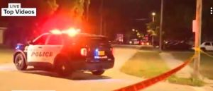 ΗΠΑ: Ανταλλαγή πυροβολισμών μεταξύ αστυνομικών και εφήβων