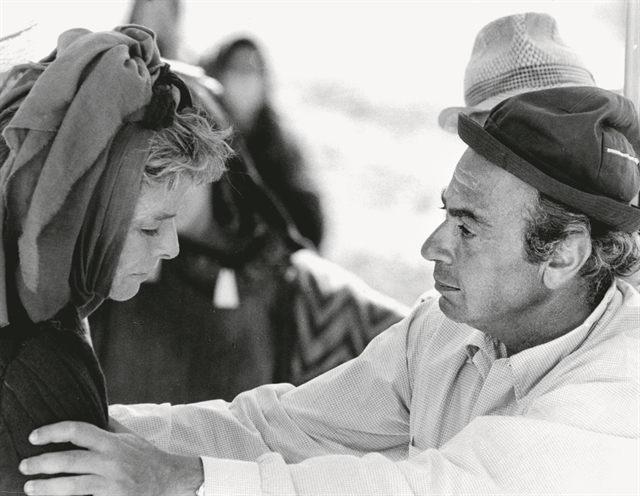 Κάνοντας τη διαφορά