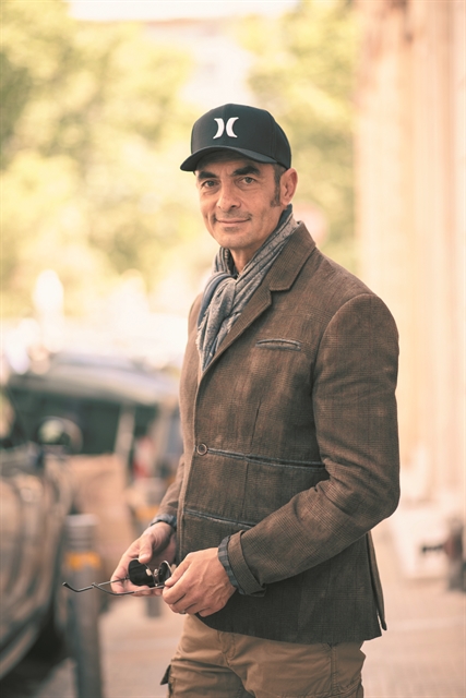 «Εξομολογούμαστε στο κοινό δικές μας αδυναμίες»