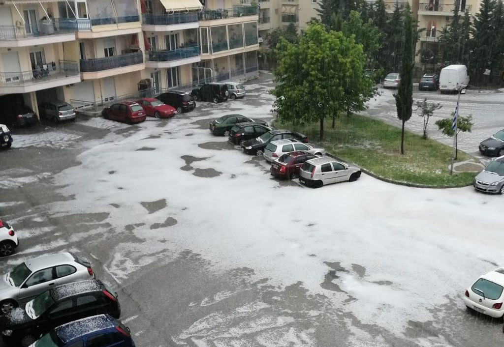 Καιρός: Ισχυρή καταιγίδα και χαλάζι στην Ξάνθη