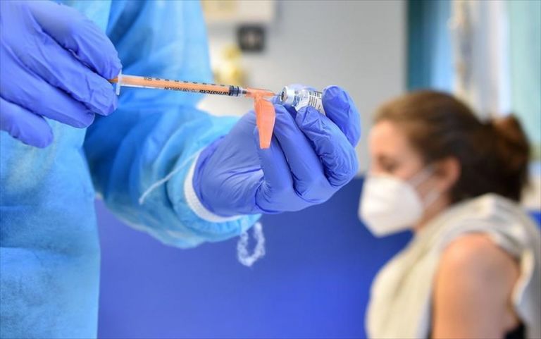 Παυλάκης: Κίνδυνος από συνδυασμό επιδημιών κοροναϊού και νέας γρίπης