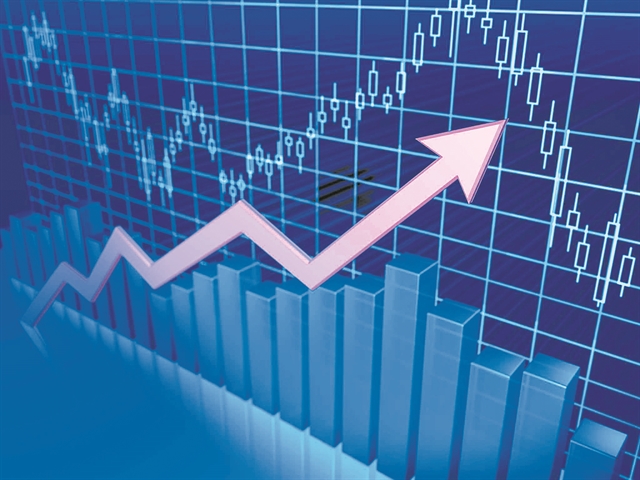 Τα βλέμματα στην αύξηση της Alpha Bank