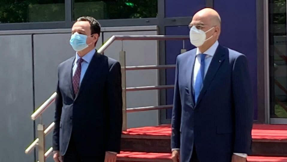 Δένδιας από Πρίστινα: Τα Δ. Βαλκάνια ανήκουν στην Ευρώπη