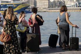 Σέριφος: Φάρσα η απειλή για βόμβα σε πλοίο | tanea.gr