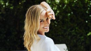 Ελεονώρα Μελέτη: Γιατί φόρεσε νυφικό η παρουσιάστρια;