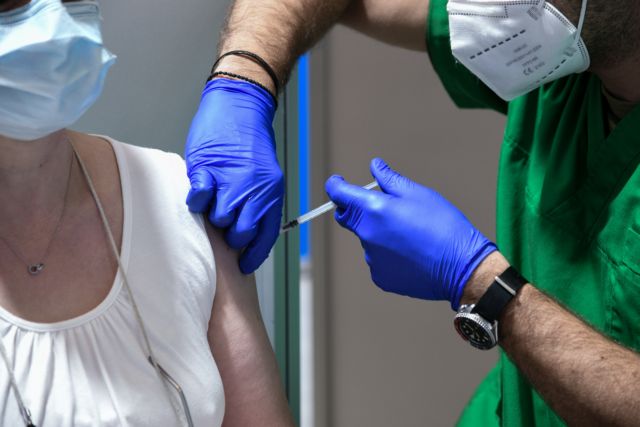 Ξεκινούν αρχές Ιουλίου οι εμβολιασμοί σε κατάκοιτους πολίτες