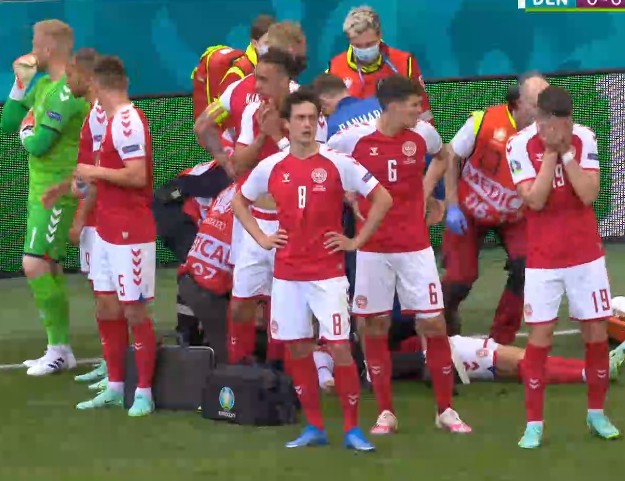 Συγκλονιστικός Έρικσεν: Έκανε βιντεοκλήση με τους συμπαίκτες του και ζήτησε να παίξουν