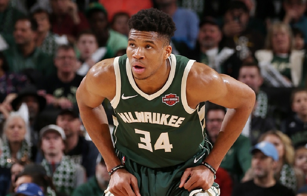 Υπόκλιση Γιάννη στον Ντουράντ: «Είναι ο καλύτερος παίκτης του κόσμου»