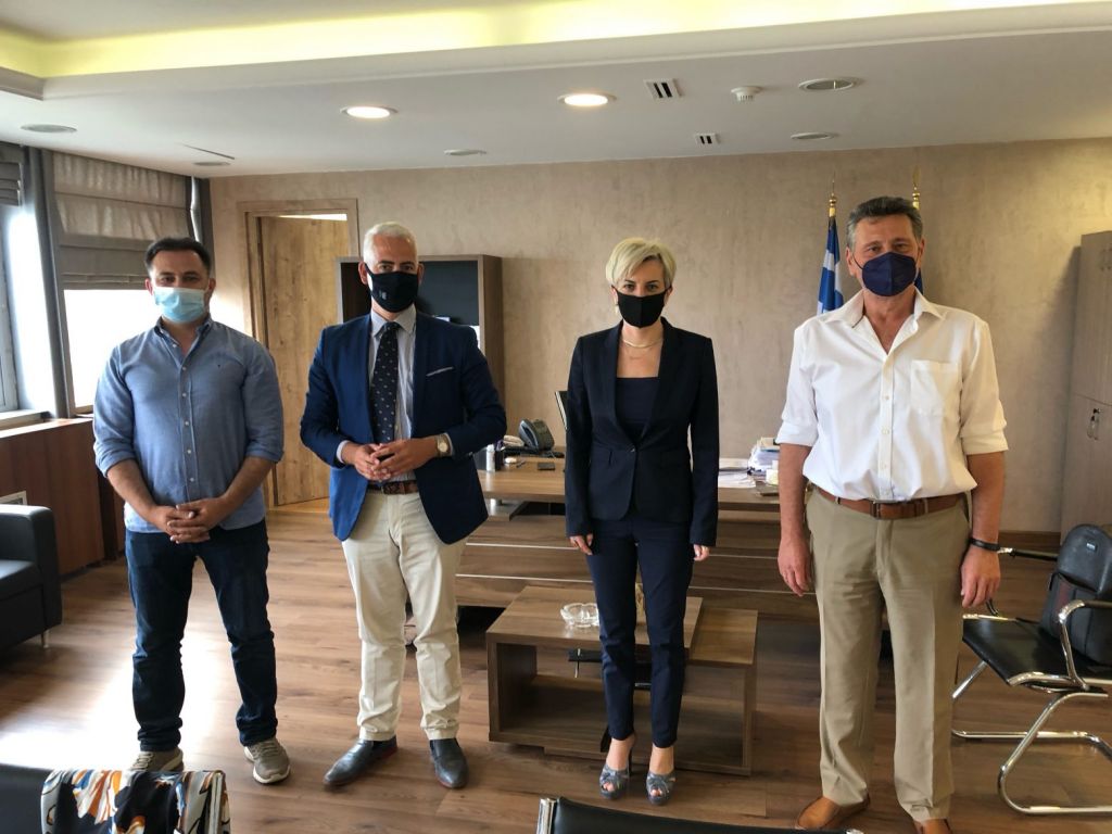 Σεμινάρια από το ΚΕΘΕΑ για τους εργαζόμενους στις φυλακές