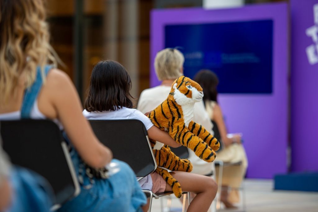 Κυριάκος Μητσοτάκης: «Γίνε ανάδοχος και άλλαξε τη ζωή ενός παιδιού»