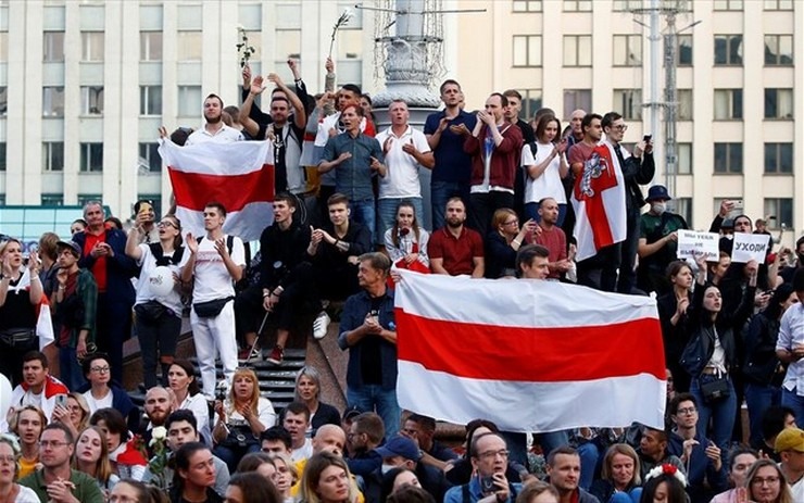 Λευκορωσία: Ακτιβιστής της αντιπολίτευσης έκανε απόπειρα αυτοκτονίας στο δικαστήριο