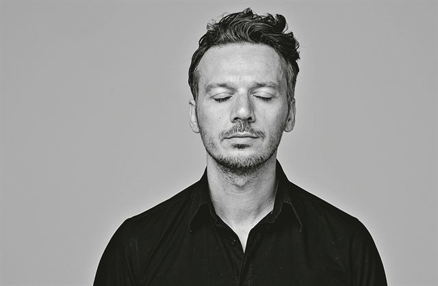 Γιώργος Νανούρης