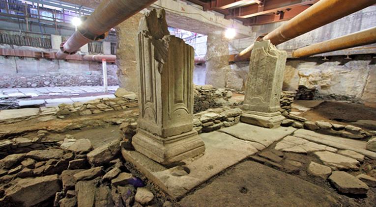 Διαμάχη αρχαιολόγων-Μενδώνη για τις αρχαιότητες στο Σταθμό Βενιζέλου