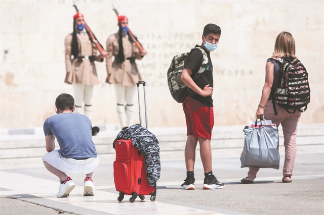 Ξυπνά ο εφιάλτης του τέταρτου κύματος