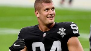 Παίκτης του NFL αποκάλυψε ότι είναι ομοφυλόφιλος