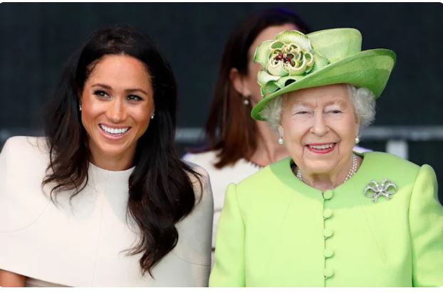 Ενθουσιασμένη η βασιλική οικογένεια από τη γέννηση της κόρης του Χάρι και της Μέγκαν