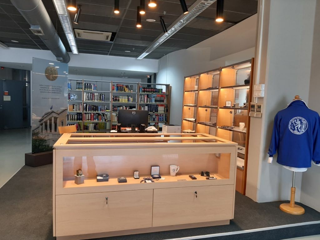 ΕΜΠ: Σε λειτουργία το online ηλεκτρονικό κατάστημα του Πολυτεχνείου