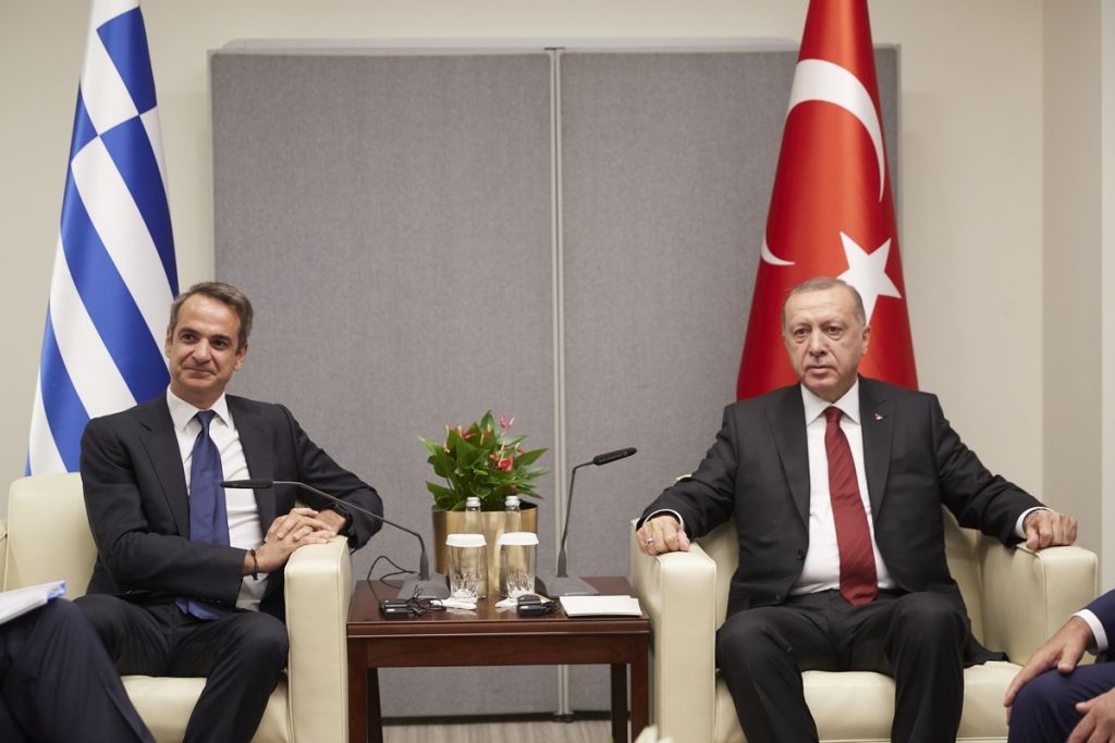 Εμπρηστικός Ερντογάν: Βλέπει εχθρούς των Τουρκοκυπρίων που παρασύρονται από τον Μητσοτάκη