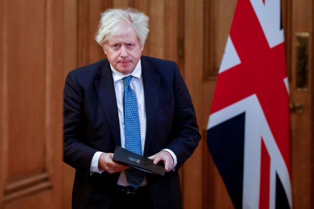 Βρετανία: Σε πλήρη καραντίνα ο Μπόρις Τζόνσον μετά την επαφή του με κρούσμα