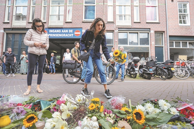 «Πόλεμος κατά της ελευθεροτυπίας»