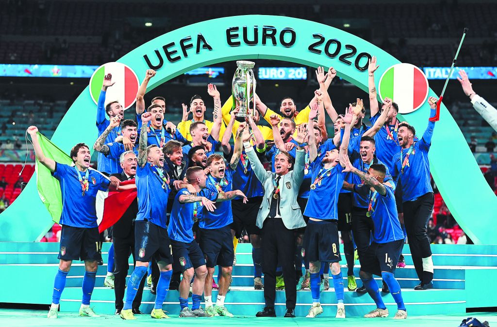 Γύρος θριάμβου στο Κολοσσαίο!