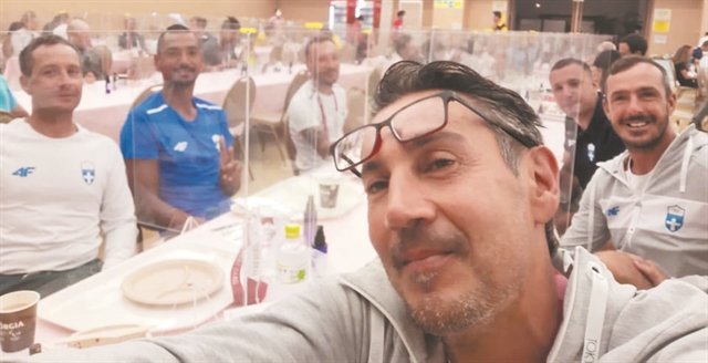 Ξαναζεί το όνειρο ως προπονητής του Βύρωνα Κοκκαλάνη