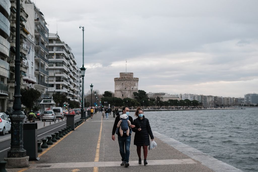 Μετάλλαξη Δέλτα: Διπλασιάστηκε σε μια εβδομάδα η παρουσία της στα λύματα της Θεσσαλονίκης